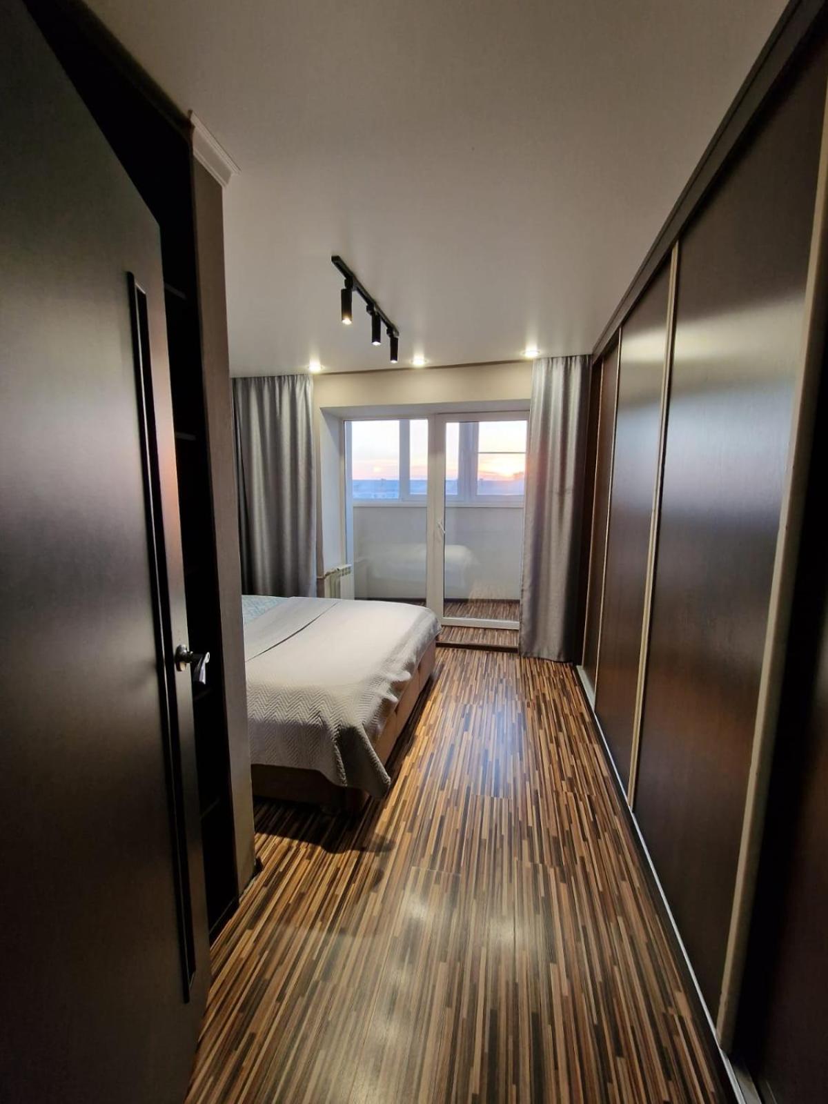Apartment On Republic Square Ust-Kamenogorsk Exterior photo