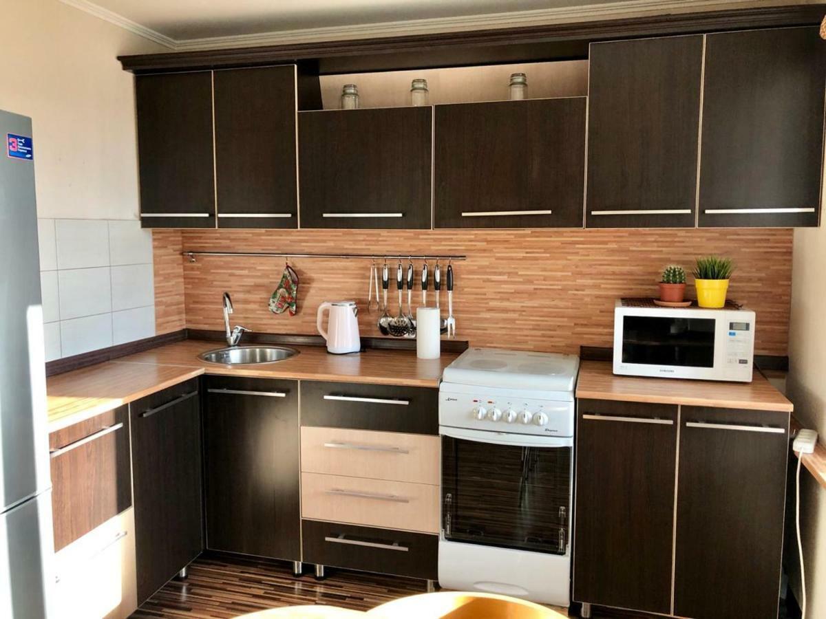Apartment On Republic Square Ust-Kamenogorsk Exterior photo
